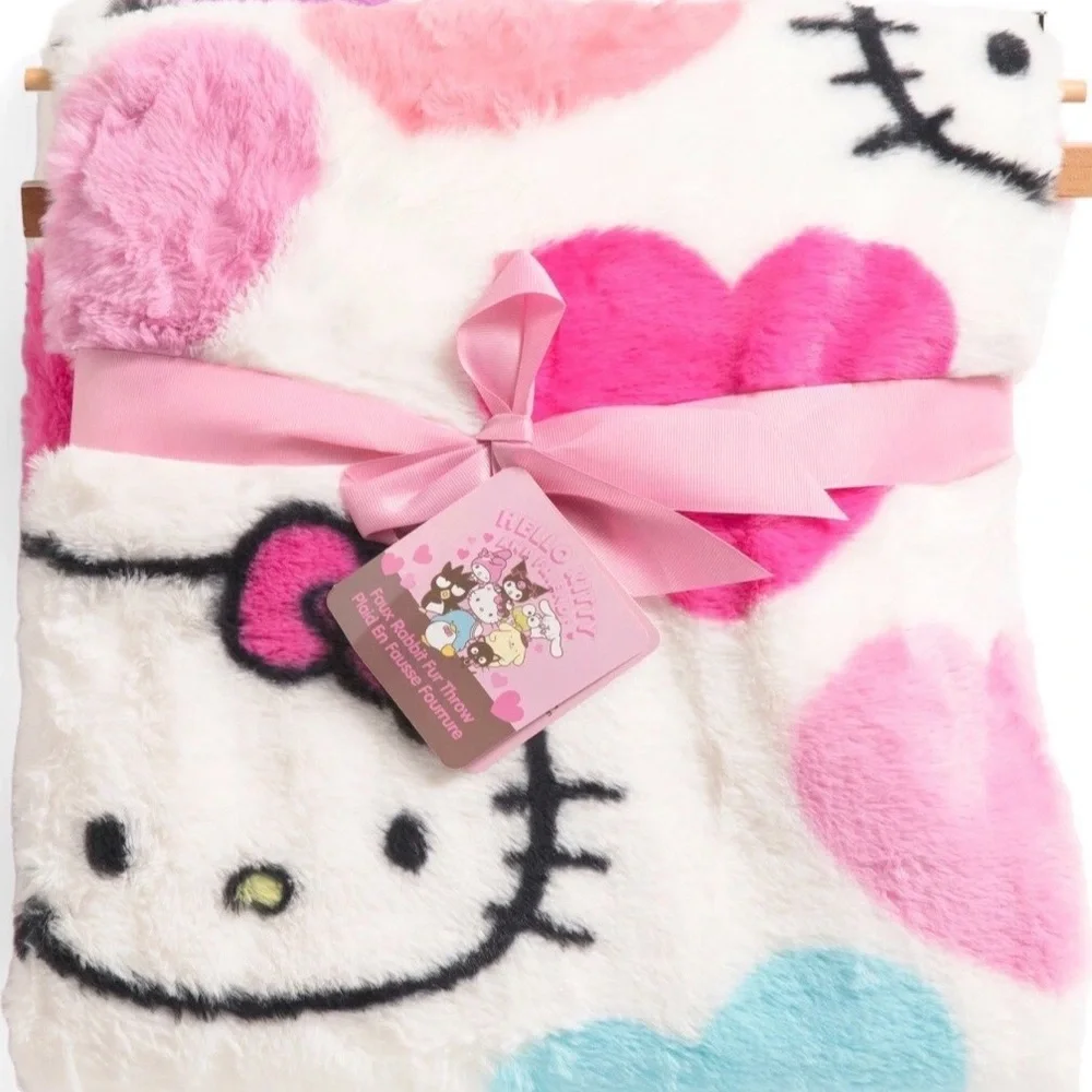 NEW! HELLO KITTY FLUFFY faux fur Valentines PINK RED PURPLE Hearts blanket throw